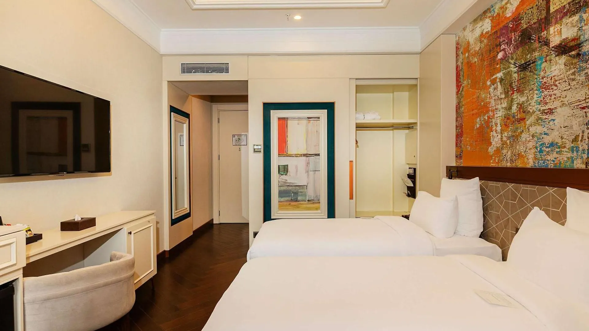 Mercure Istanbul Sirkeci 4*,